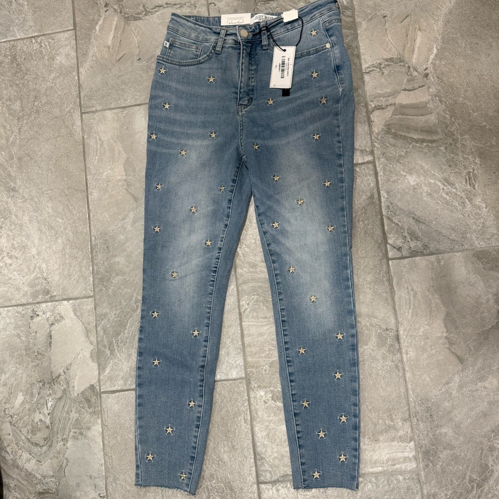Judy Blue embroidered stars
